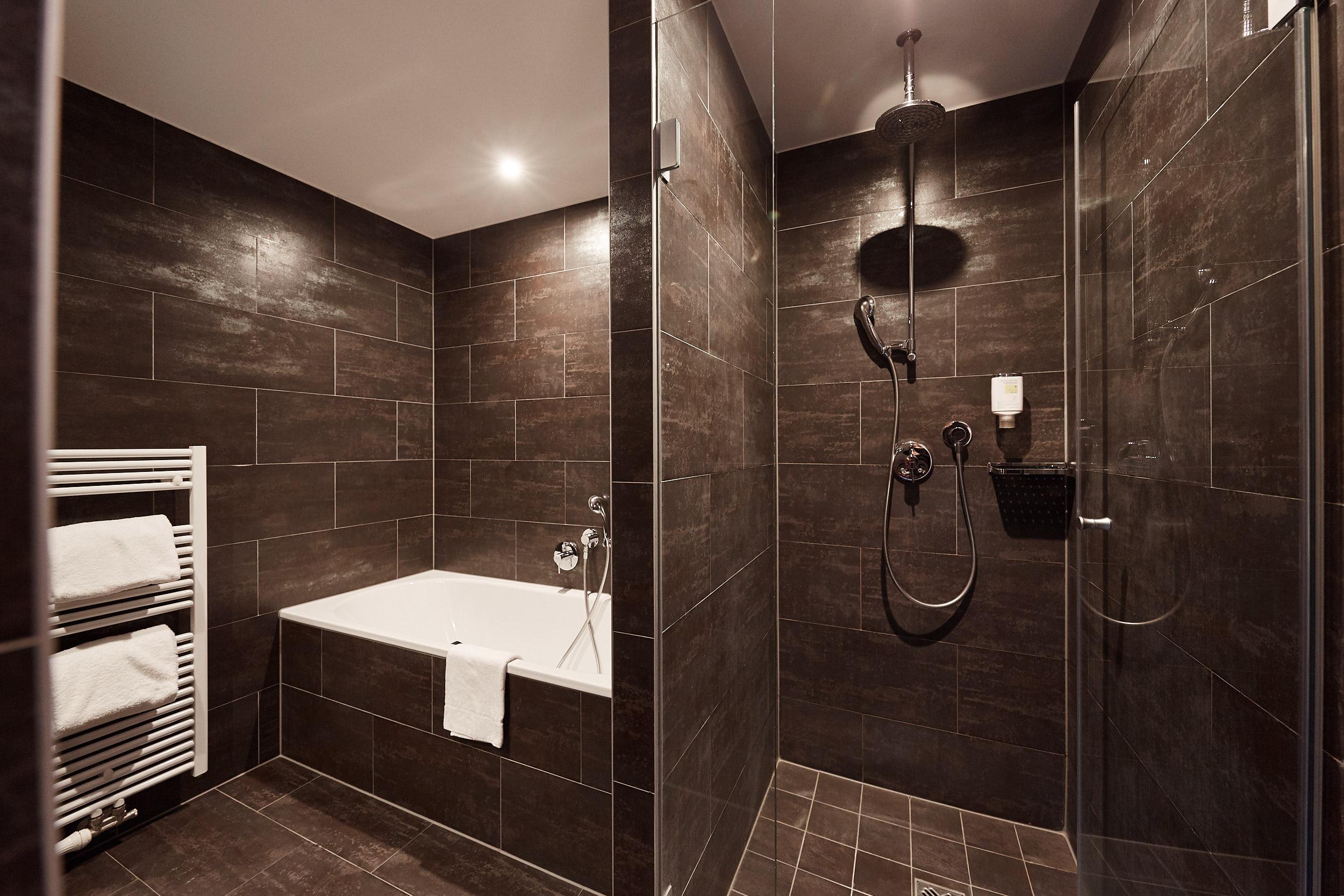 Pakat Suites Vienna Exterior photo