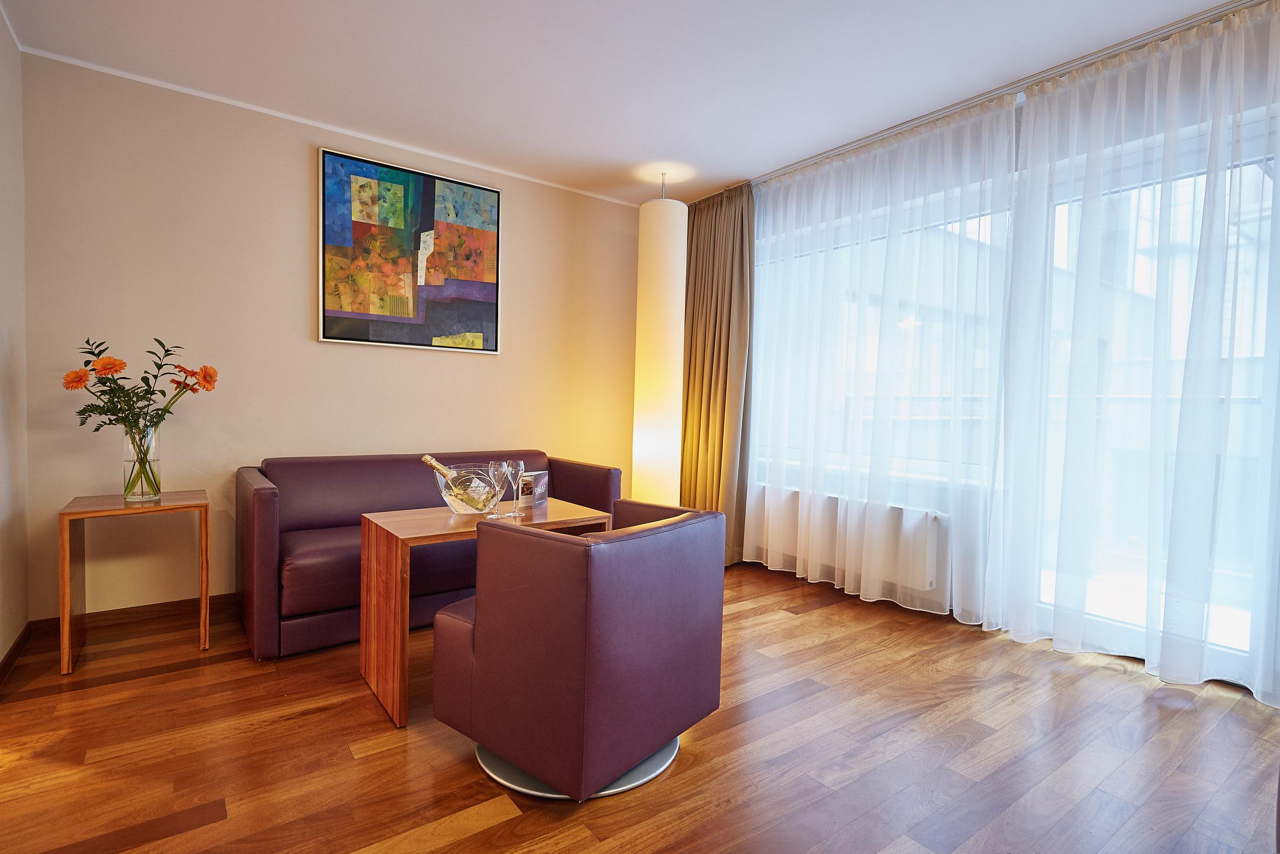 Pakat Suites Vienna Exterior photo