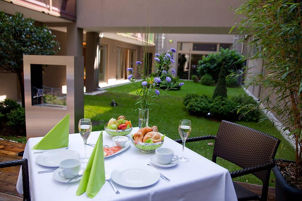 Pakat Suites Vienna Exterior photo